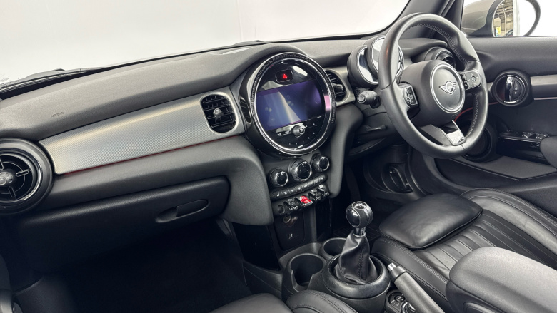 MINI Hatchback 1.5 Cooper Exclusive 5dr Petrol Hatchback